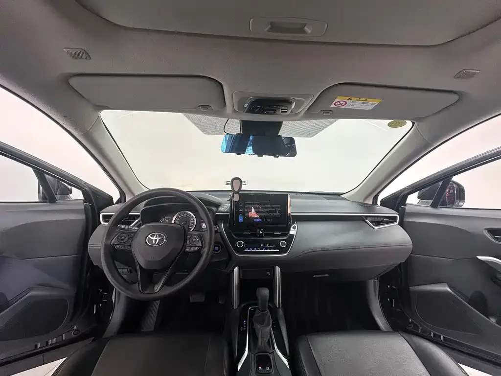 Toyota Corolla Cross 2023 из CN, фото 3