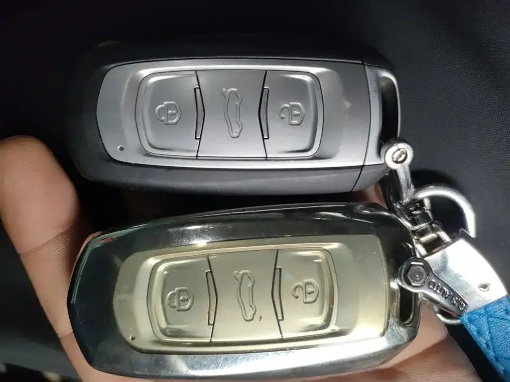 Geely Boyue 2022 из CN, фото 2