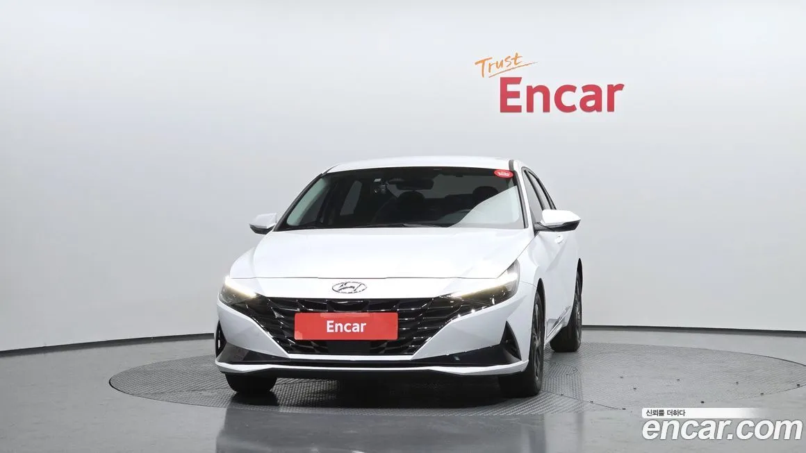 Hyundai AVANTE — фото 2