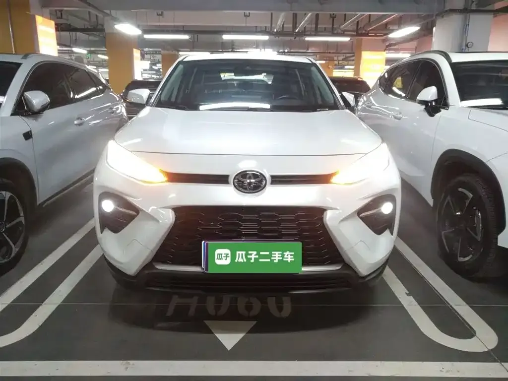Toyota Wildlander 2021 из CN, фото 4