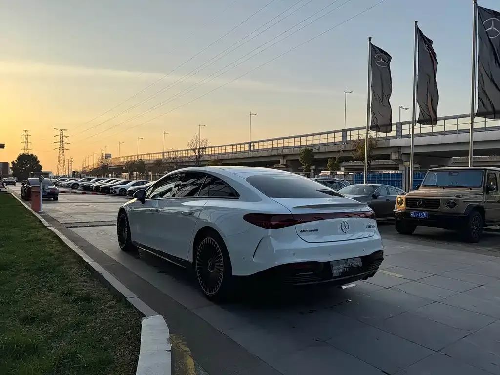 Mercedes-Benz EQS AMG 2026 из CN, фото 2
