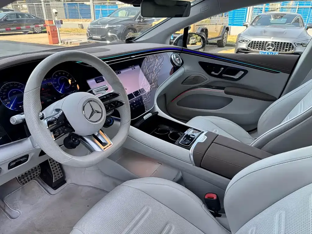 Mercedes-Benz EQS AMG 2026 из CN, фото 8