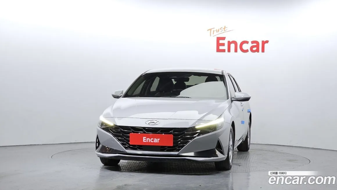 Hyundai AVANTE 2021 из KR, фото 2
