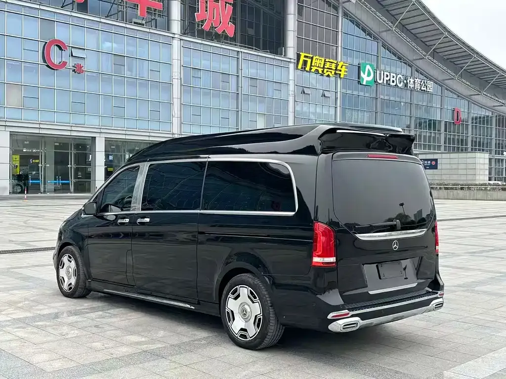 Mercedes-Benz V-Class 2024 из CN, фото 10
