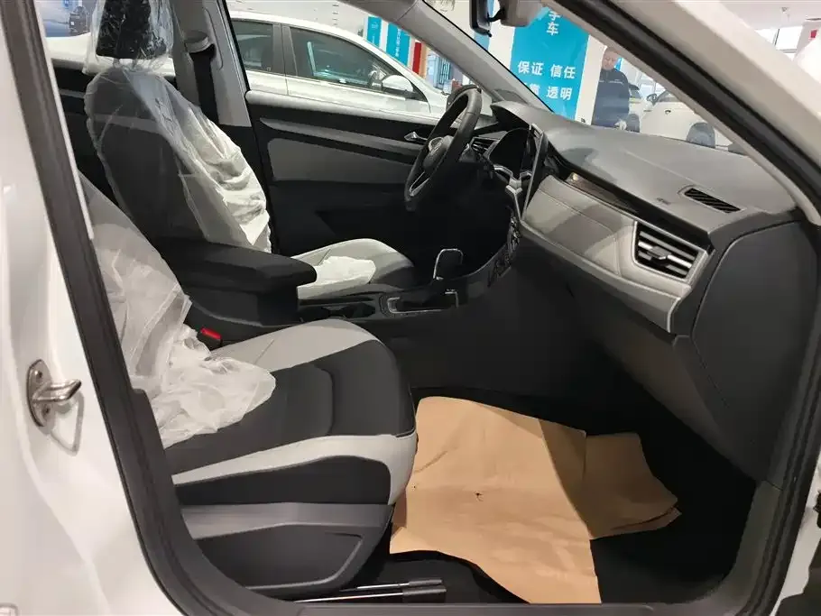 Volkswagen Bora 2025 из CN, фото 5