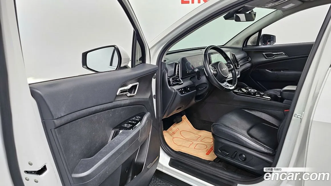 Kia Sportage — фото 9