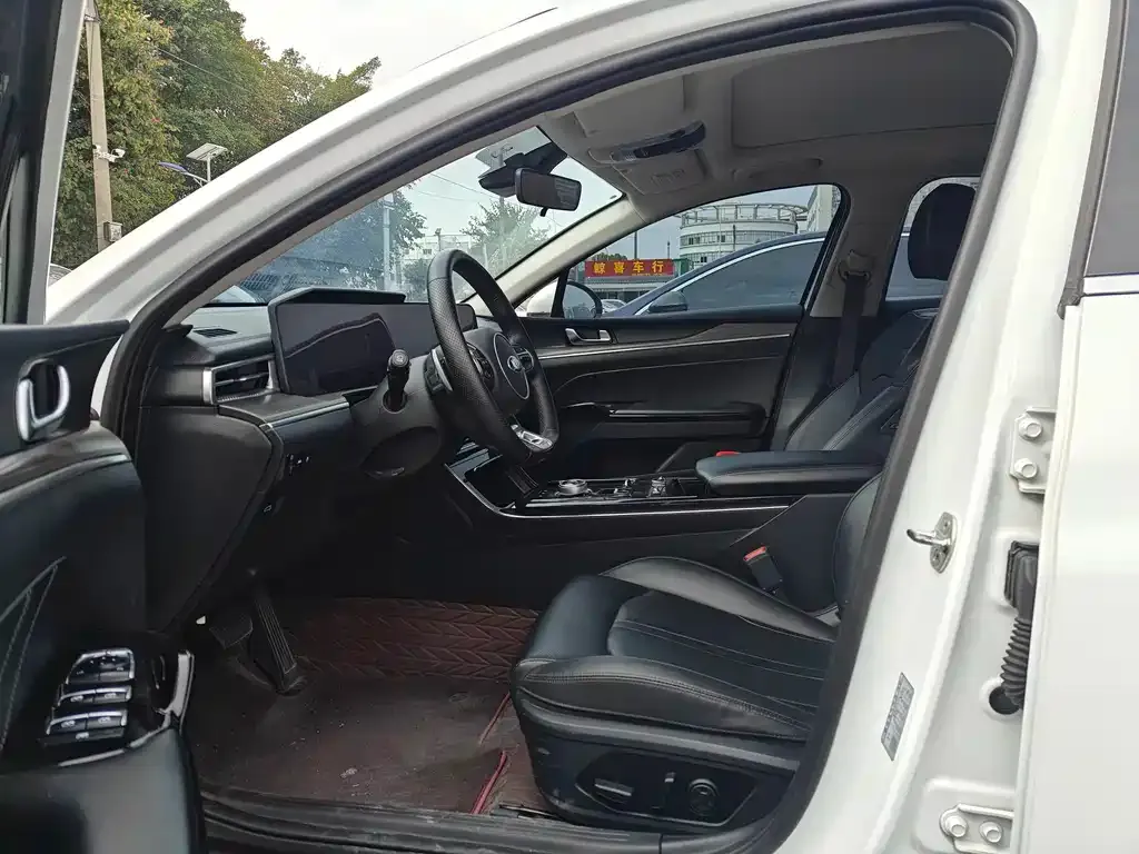 Kia K5 2021 из CN, фото 4