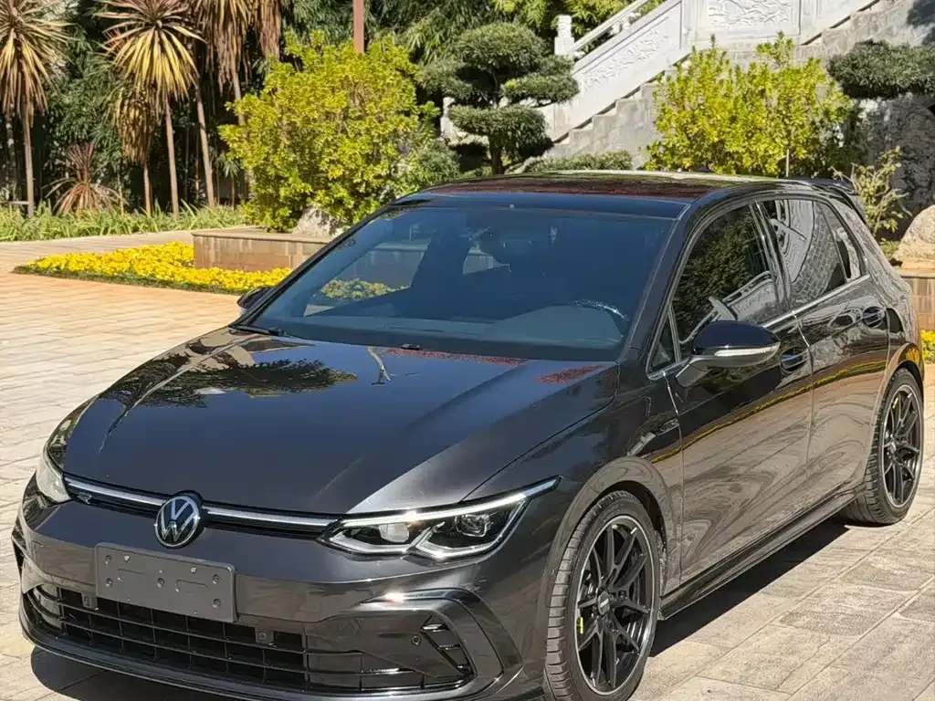 Volkswagen Golf 2023 из CN, фото 6