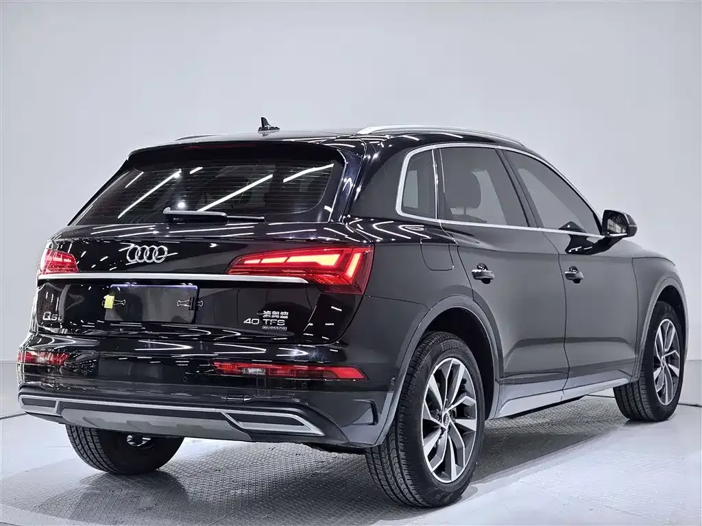 Audi Q5L 2022 из CN, фото 8