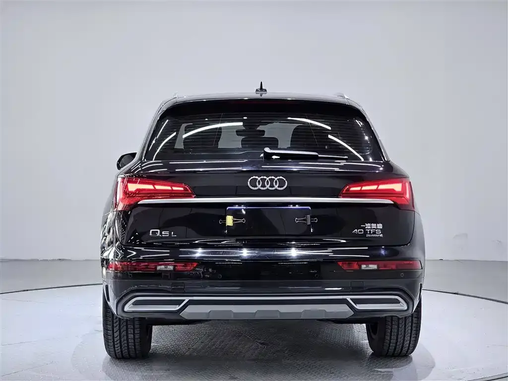 Audi Q5L 2022 из CN, фото 4
