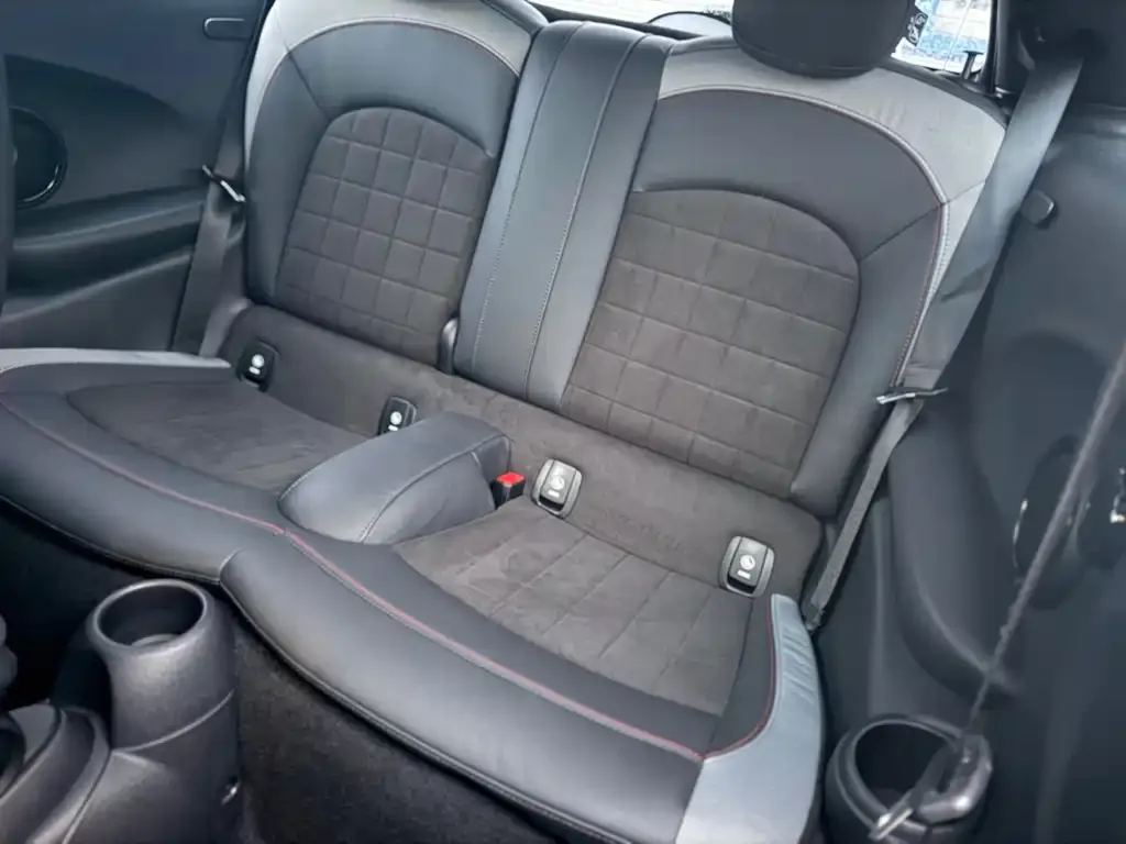 MINI JCW (John Cooper Works) 2022 из CN, фото 2