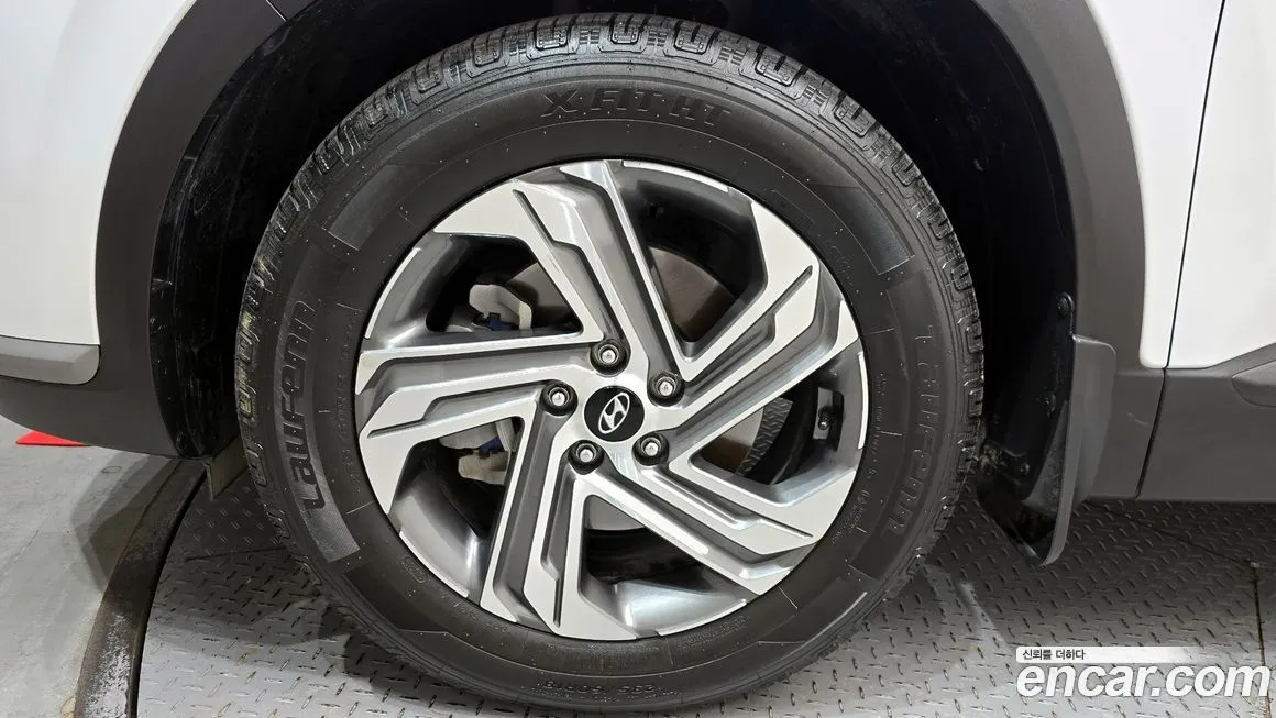 Hyundai Santafe — фото 9