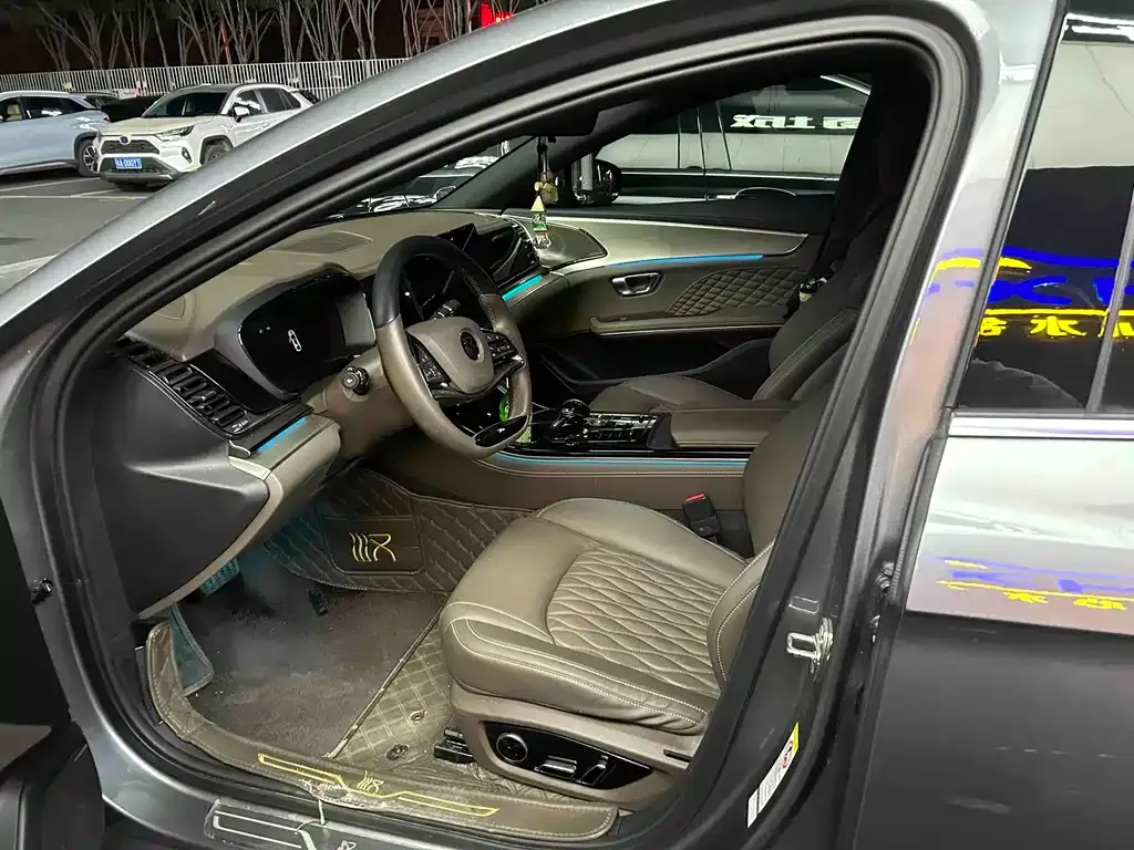 BYD Han 2024 из CN, фото 3