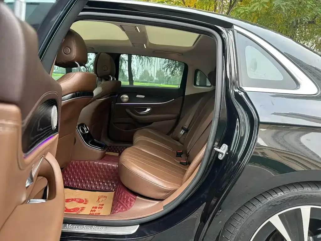 Mercedes-Benz E-Class New Energy 2021 из CN, фото 2