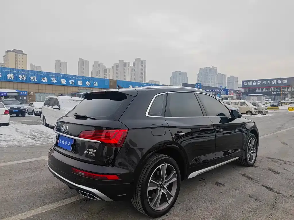 Audi Q5L 2023 из CN, фото 7