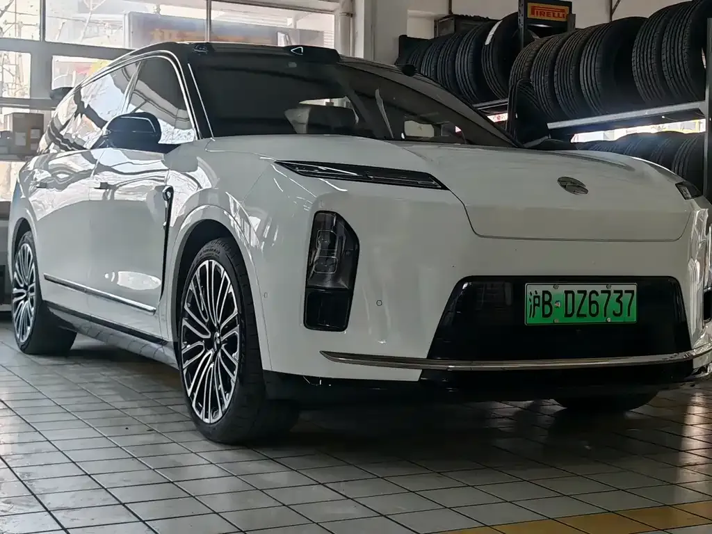 NIO ES8 2025 из CN, фото 1