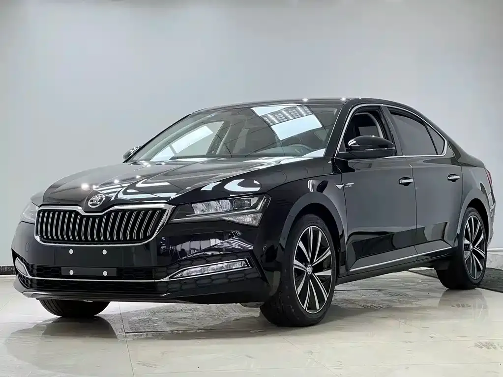 Skoda Superb 2024 из CN, фото 1