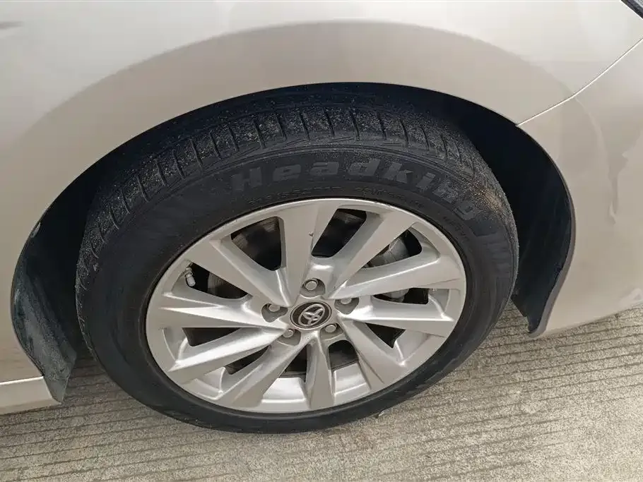 Toyota Camry 2021 из CN, фото 8