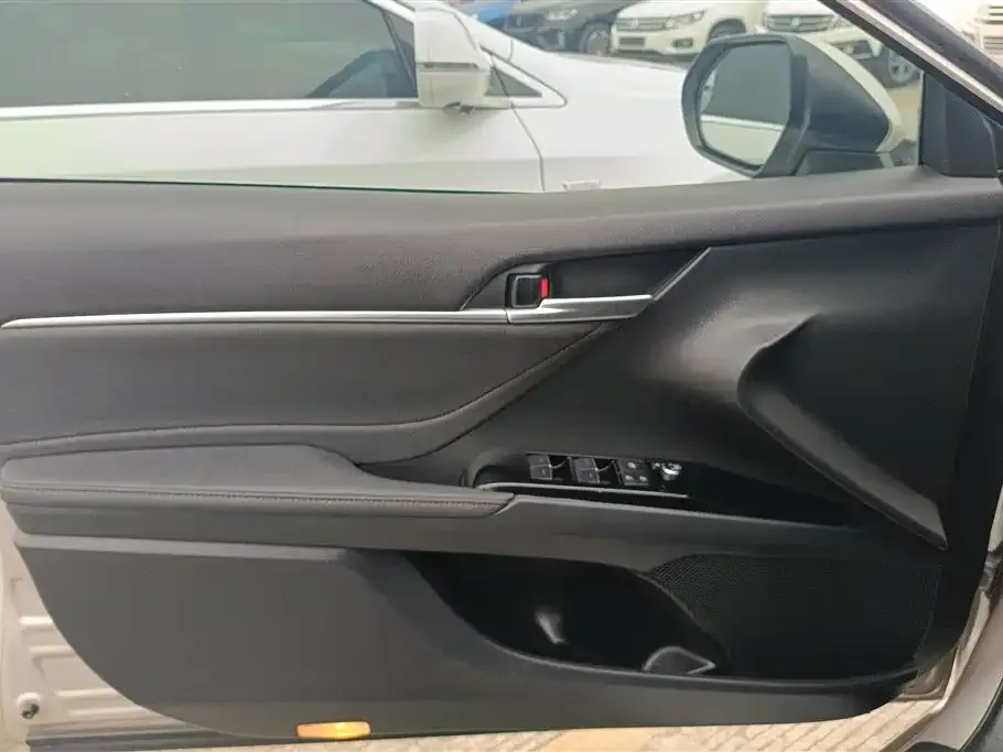 Toyota Camry 2021 из CN, фото 3