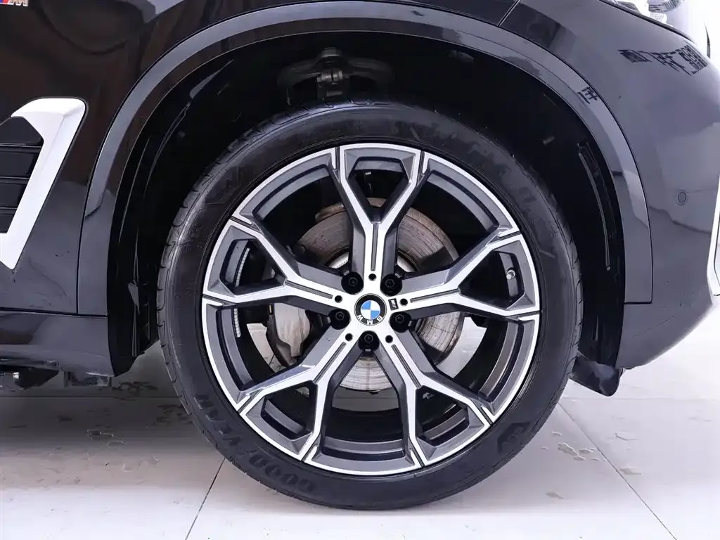 BMW X5 2024 из CN, фото 5
