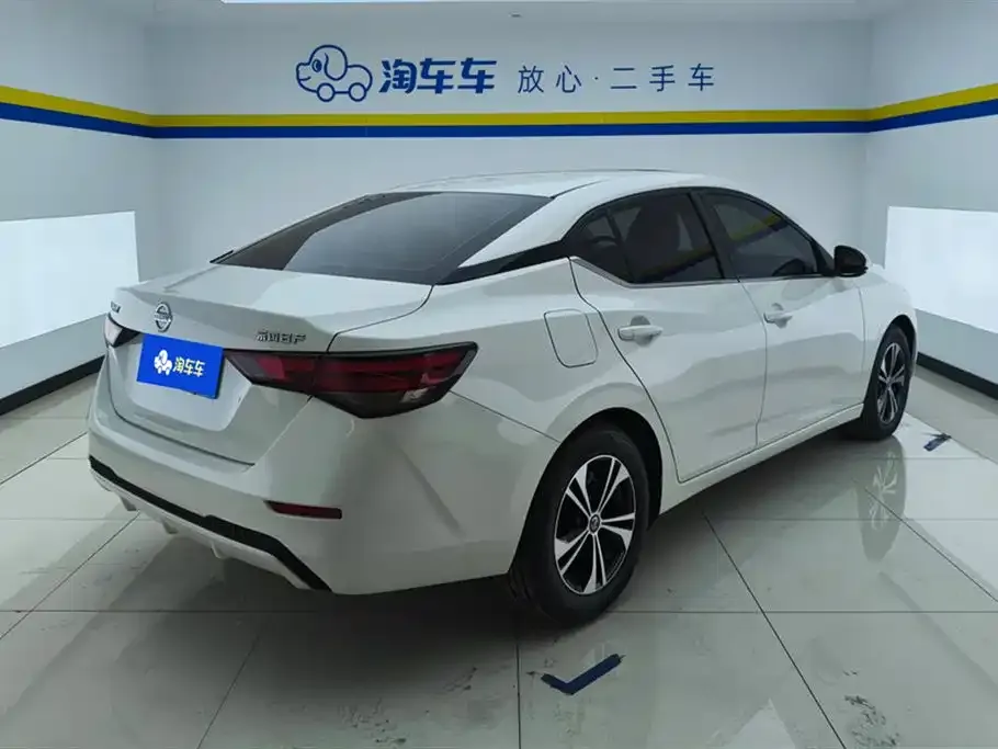 Nissan Sylphy 2023 из CN, фото 2