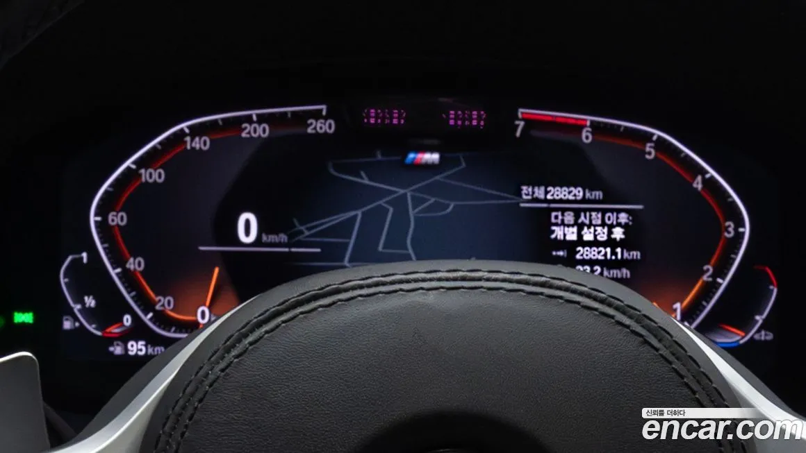 BMW X4 2023 из KR, фото 3