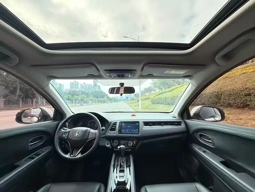 Honda Vezel 2021 из CN, фото 5