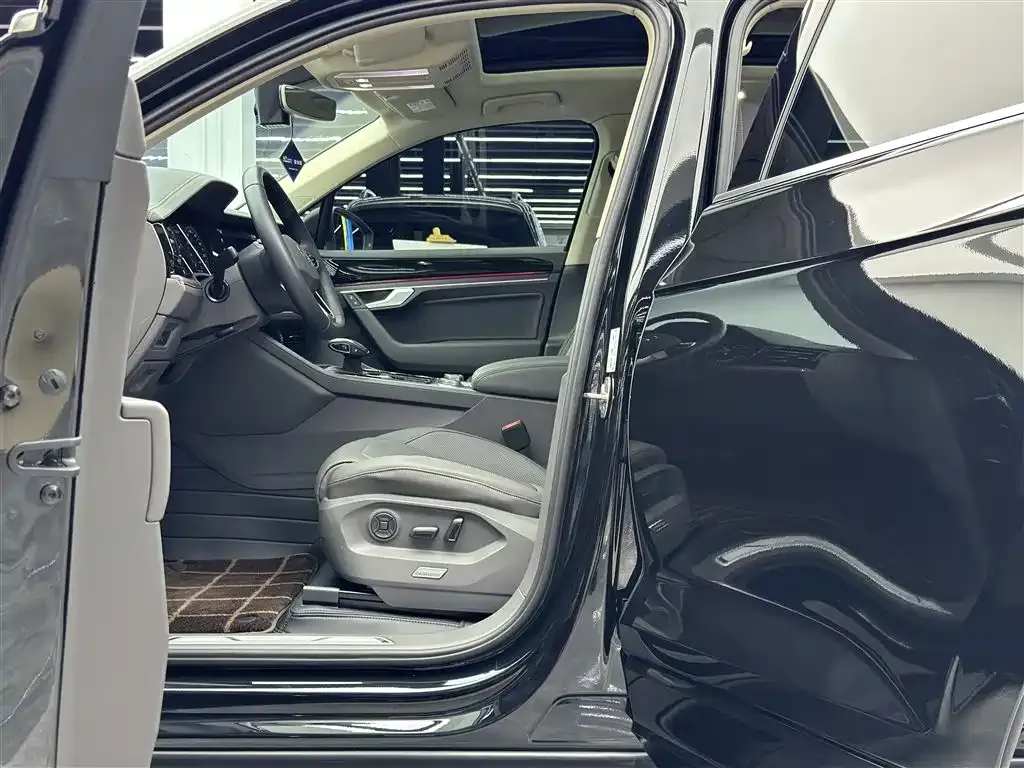 Volkswagen Touareg 2025 из CN, фото 4