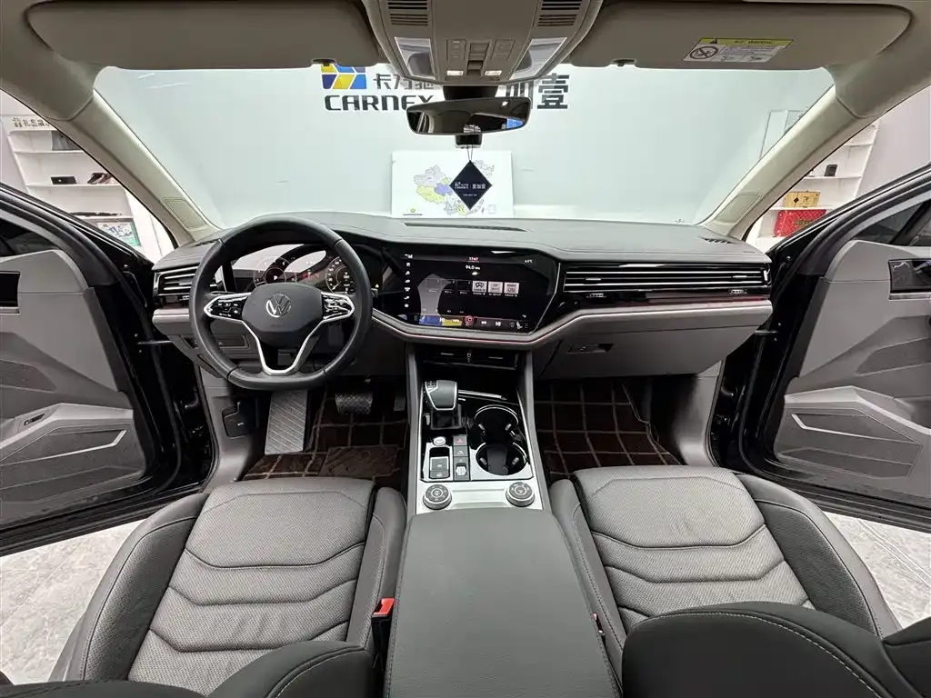 Volkswagen Touareg 2025 из CN, фото 10