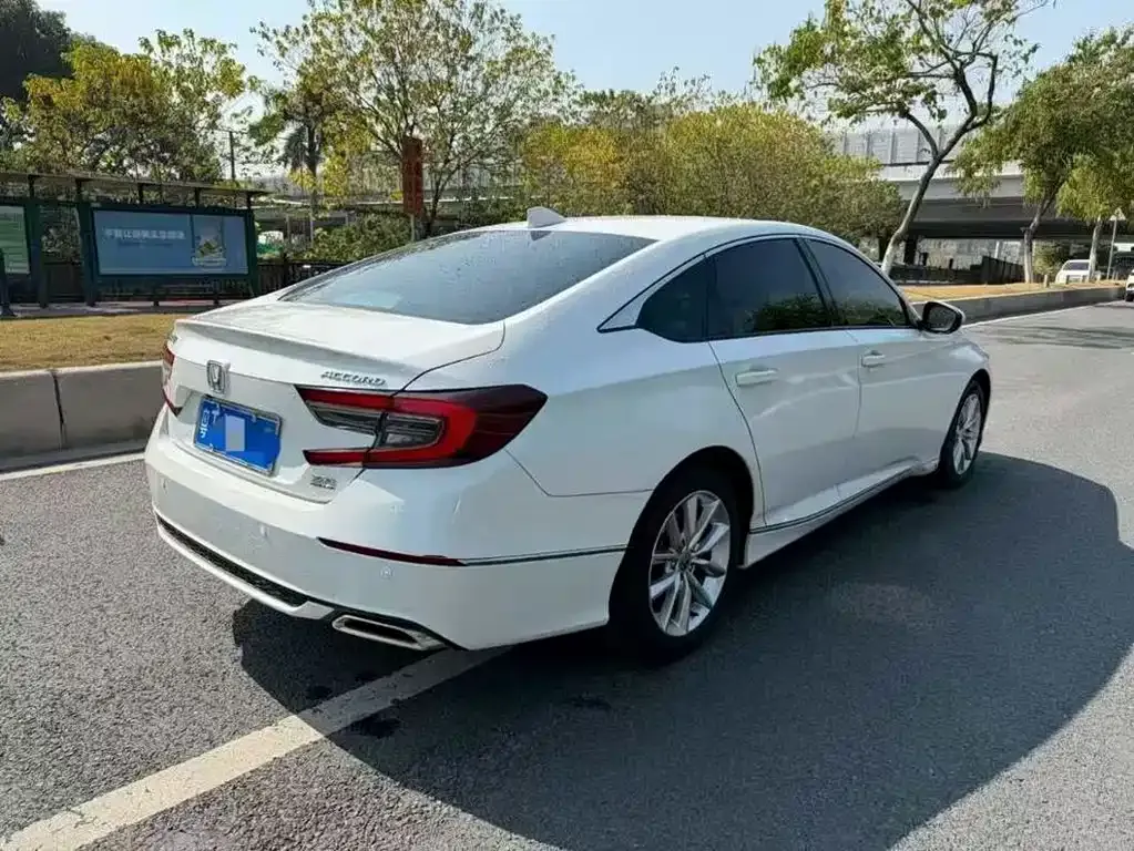 Honda Accord 2022 из CN, фото 7