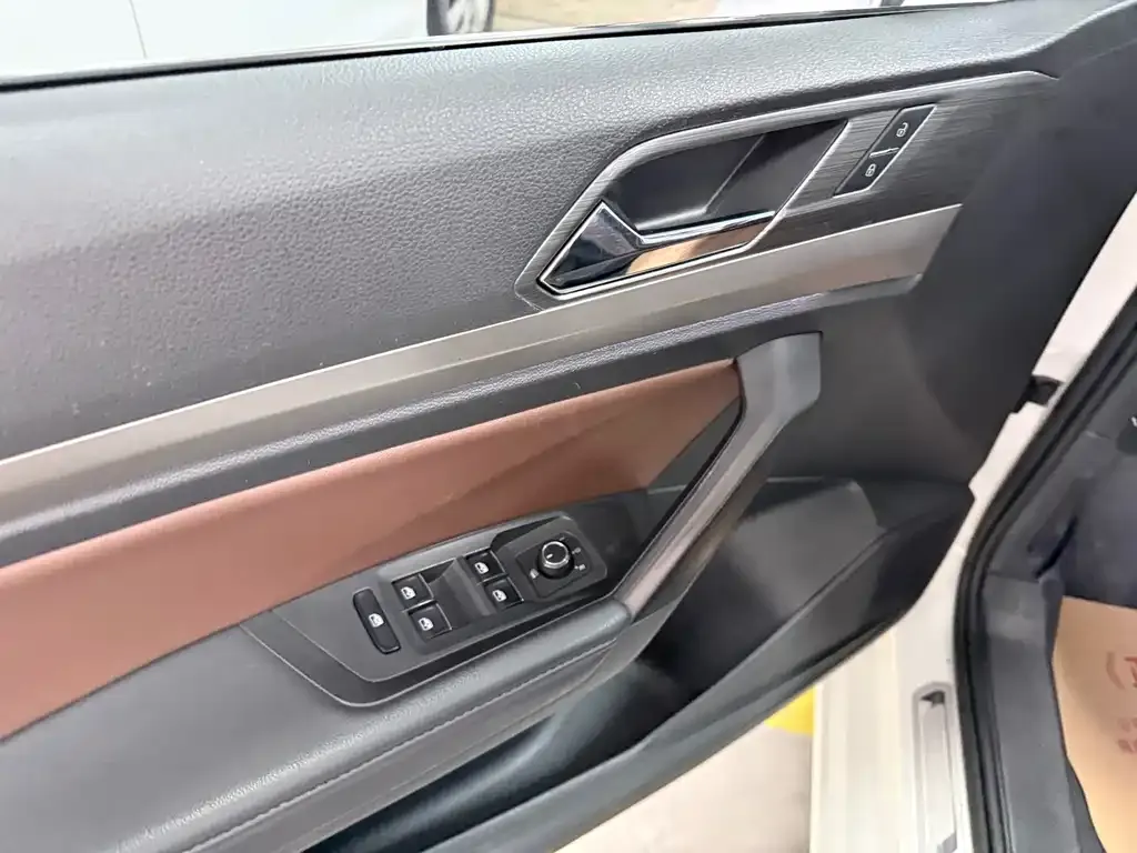 Volkswagen Lavida 2021 из CN, фото 8