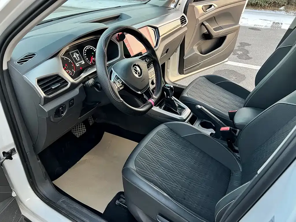 Volkswagen T-Cross 2021 из CN, фото 3