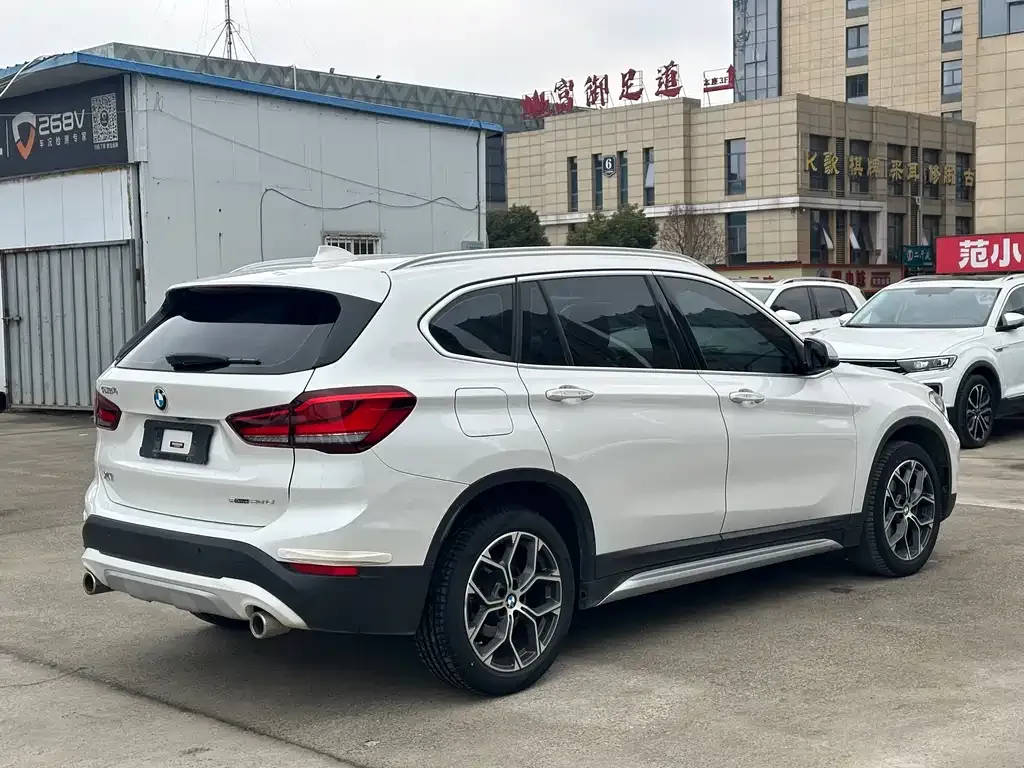 BMW X1 2022 из CN, фото 4
