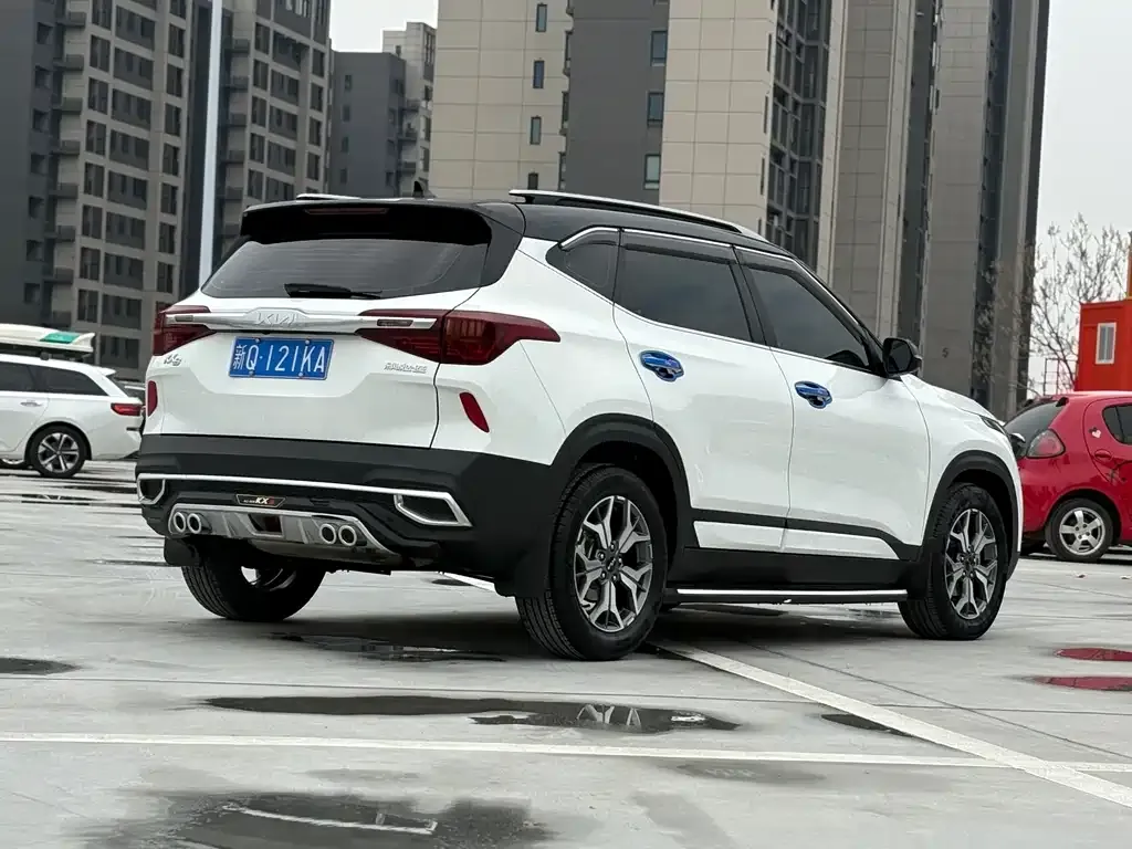 Kia KX3 2022 из CN, фото 5