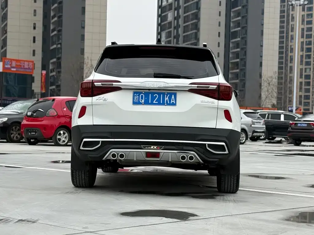 Kia KX3 2022 из CN, фото 7