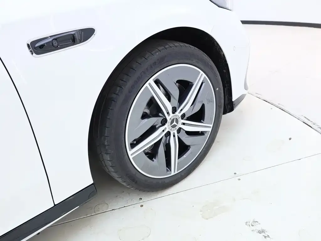 Mercedes-Benz CLA PHEV 2025 из CN, фото 4