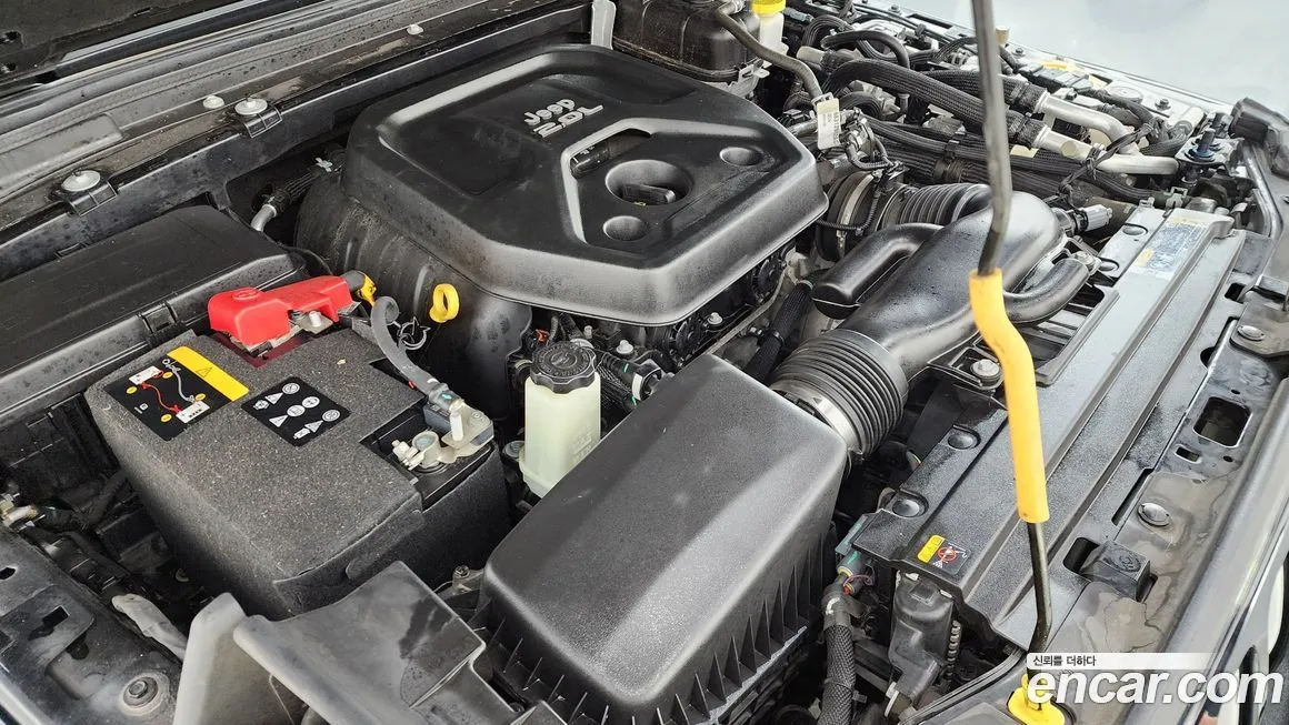 Jeep Wrangler 2022 из KR, фото 10