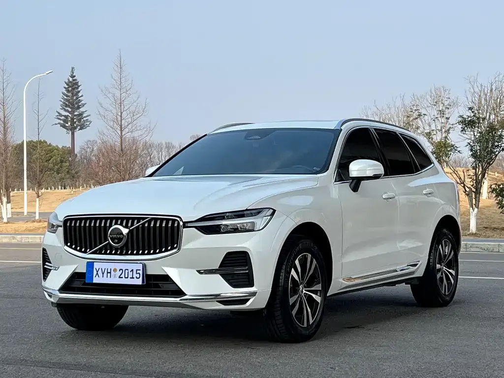 Volvo XC60 2025 из CN, фото 1