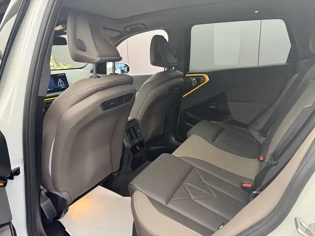 BMW X3 2025 из CN, фото 3