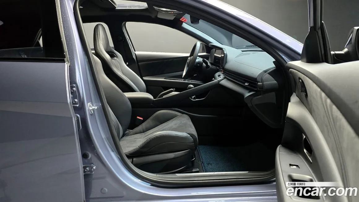 Hyundai AVANTE — фото 2