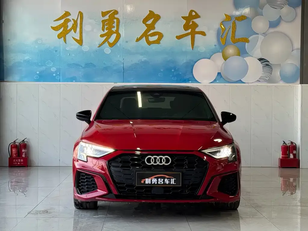 Audi A3 2023 из CN, фото 7