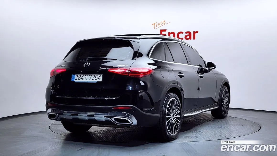 Mercedes-Benz GLC-Class 2023 из KR, фото 2