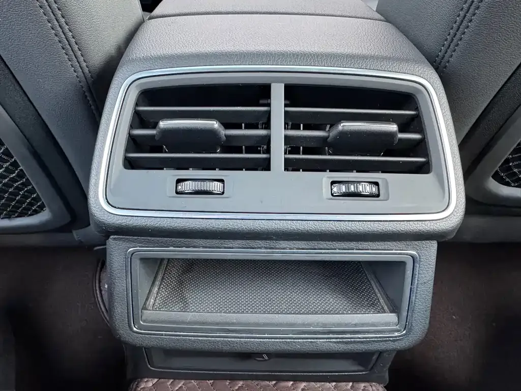 Audi A6 (Import) 2022 из CN, фото 9