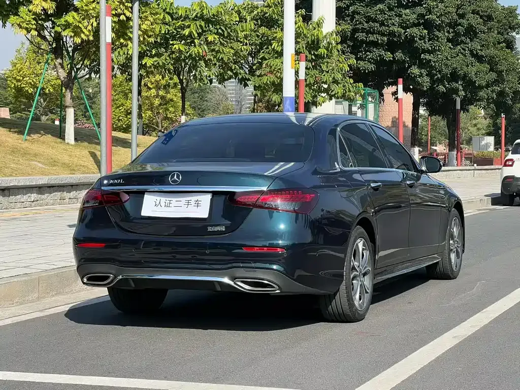 Mercedes-Benz E-Class 2023 из CN, фото 9