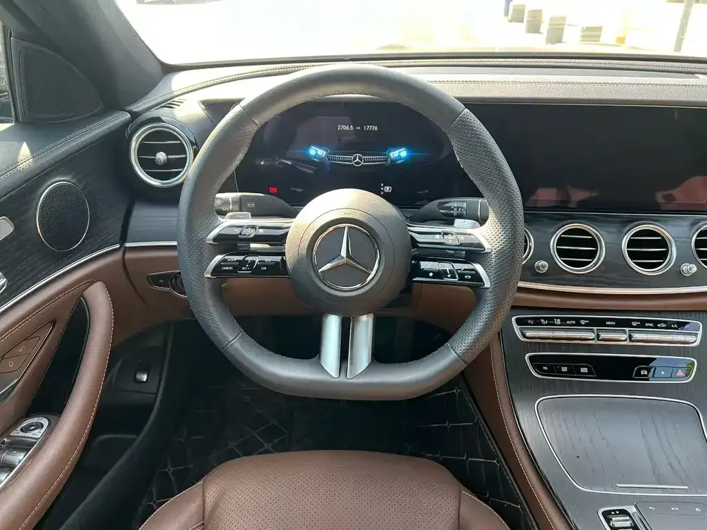 Mercedes-Benz E-Class 2023 из CN, фото 7