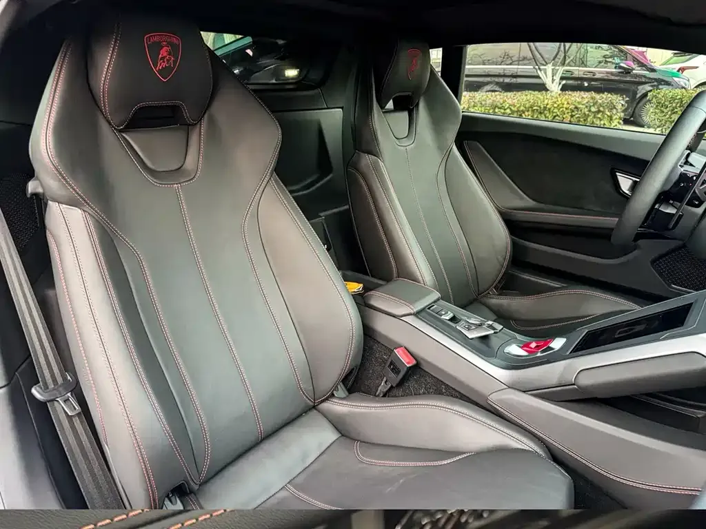 Lamborghini Huracan 2021 из CN, фото 7