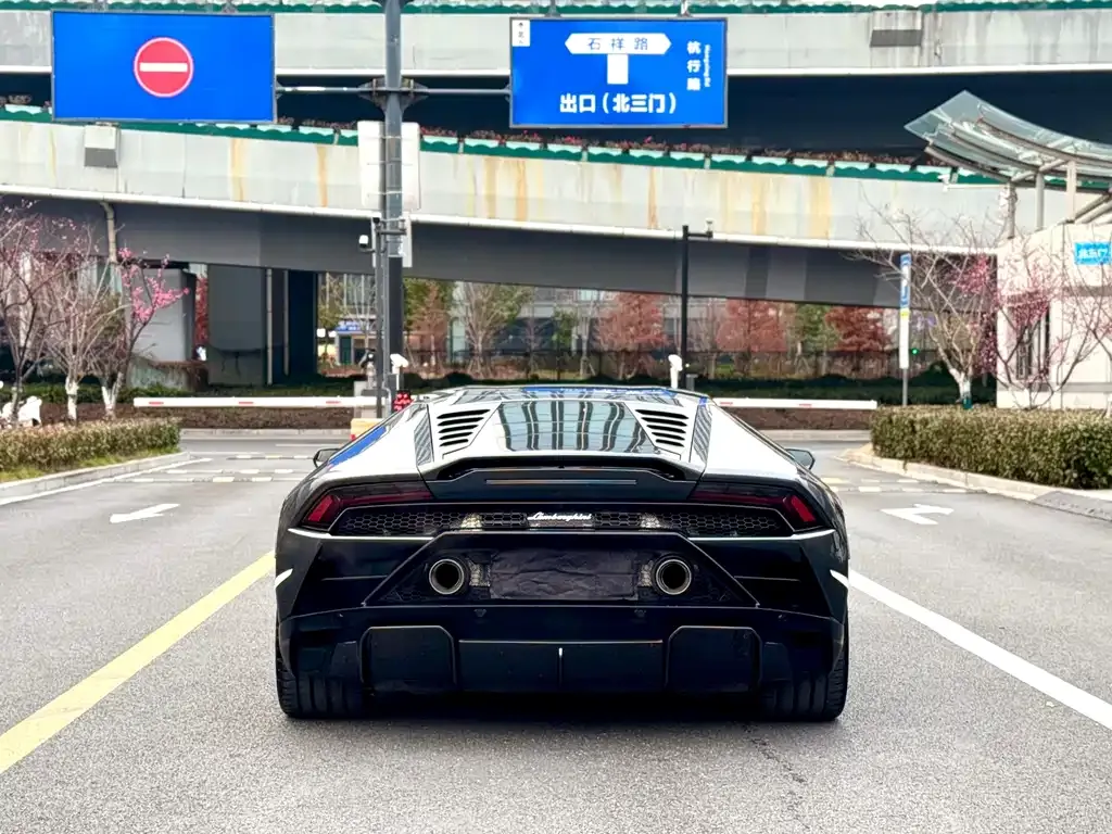 Lamborghini Huracan 2021 из CN, фото 8