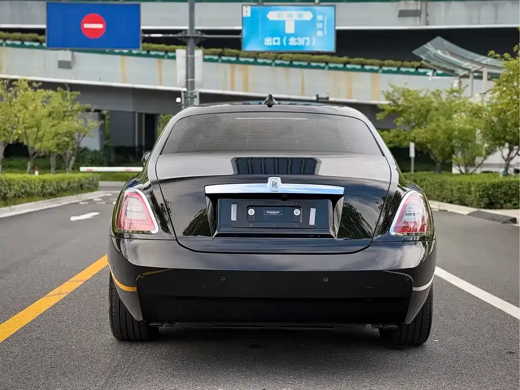 Rolls-Royce Ghost 2022 из CN, фото 5