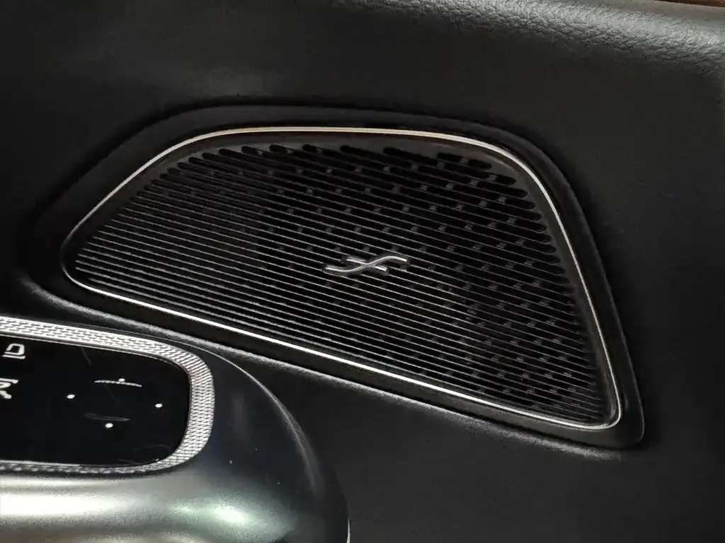 Mercedes-Benz E-Class 2024 из CN, фото 10