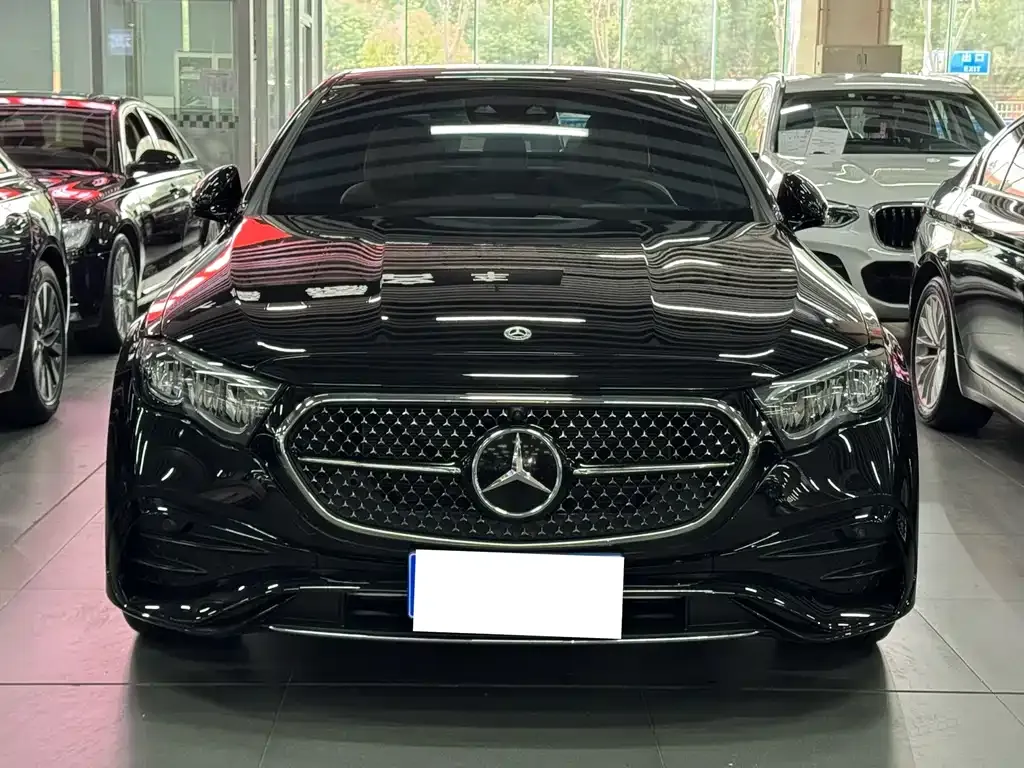 Mercedes-Benz E-Class 2024 из CN, фото 6
